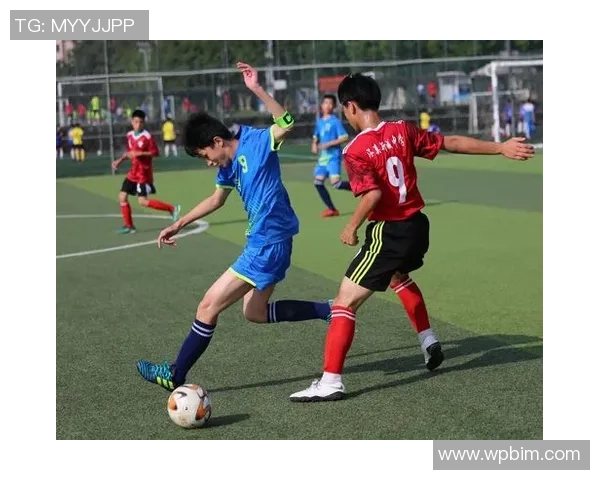 当足球巨星化身萌童再度开赛童心与激情点燃绿茵梦想